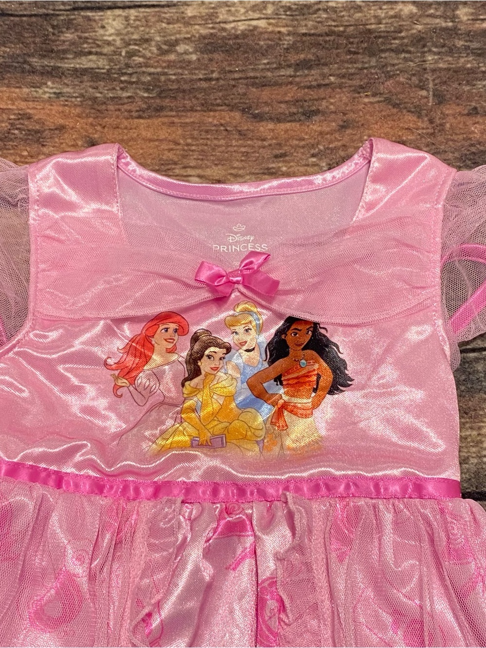 Disney Pink Princess Gown Size 5T Featuring Ariel, Belle, Cinderella and Moana - Picture 3 of 7